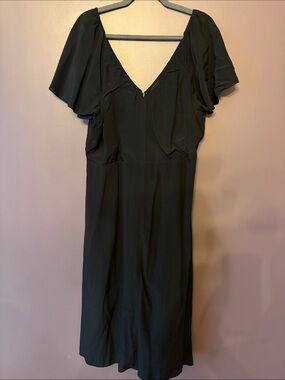 Ann Taylor Classic Black V-Neck Dress with flutter sleeves NWT Size 14